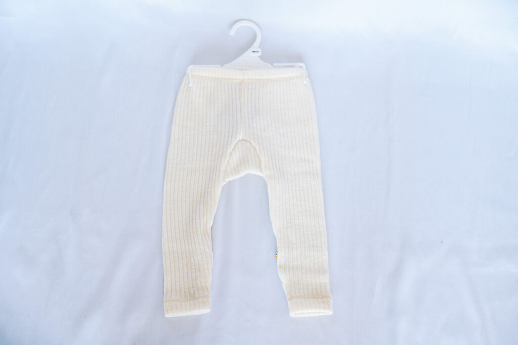 シンプルなベビー服 (0-6ヶ月） | 「K」 | Takada Kumiko - タカダクミコ